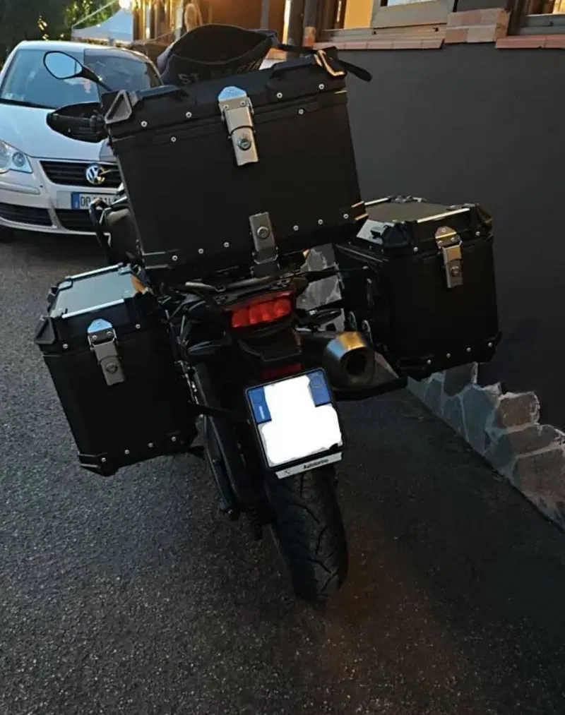 Bmw F 750 GS (2021 - 24) (2)