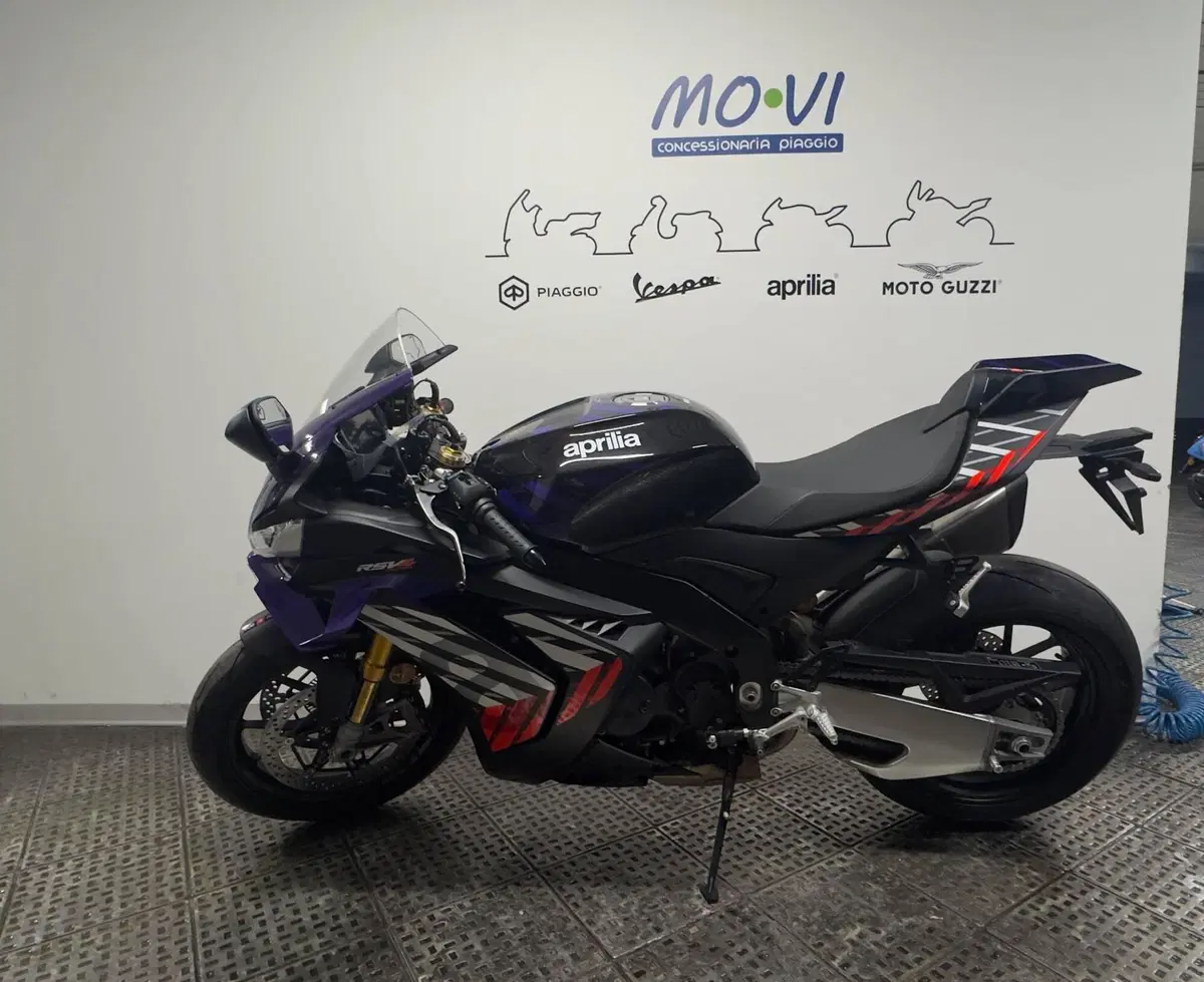 Aprilia RSV4 1100 Factory (2025 - 26)