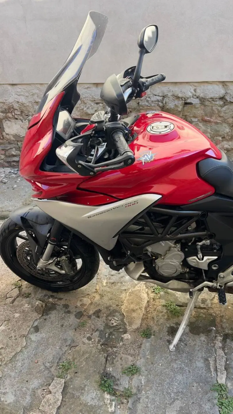 MV Agusta Turismo Veloce 800 (2014 - 16) (4)