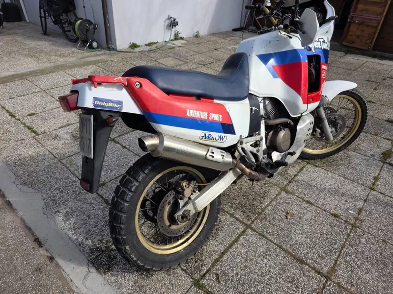 Honda Africa Twin NXR 750 (1990 - 91) (4)