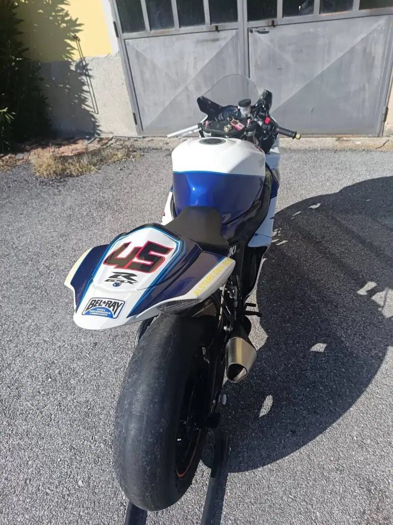 Suzuki GSX-R1000 (2005 - 06) (2)