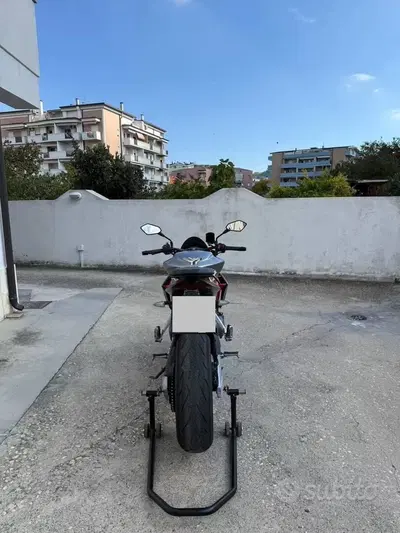Aprilia Tuono 660 Factory (2022 - 24) usata