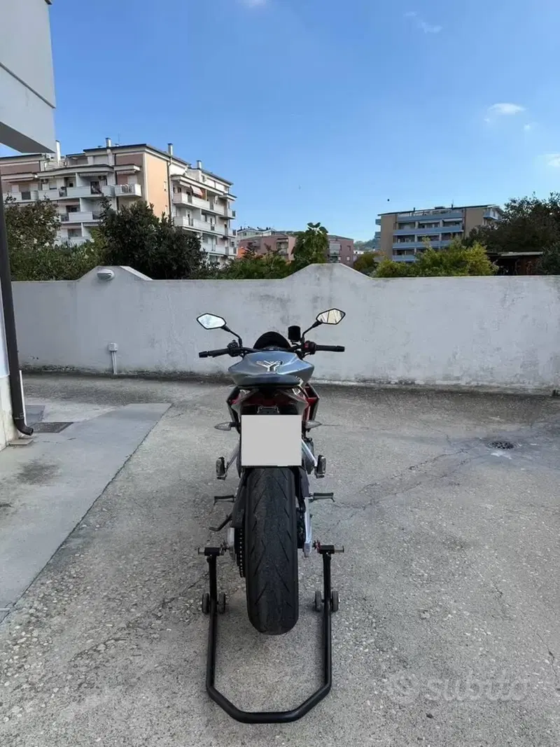 Aprilia Tuono 660 Factory (2022 - 24)