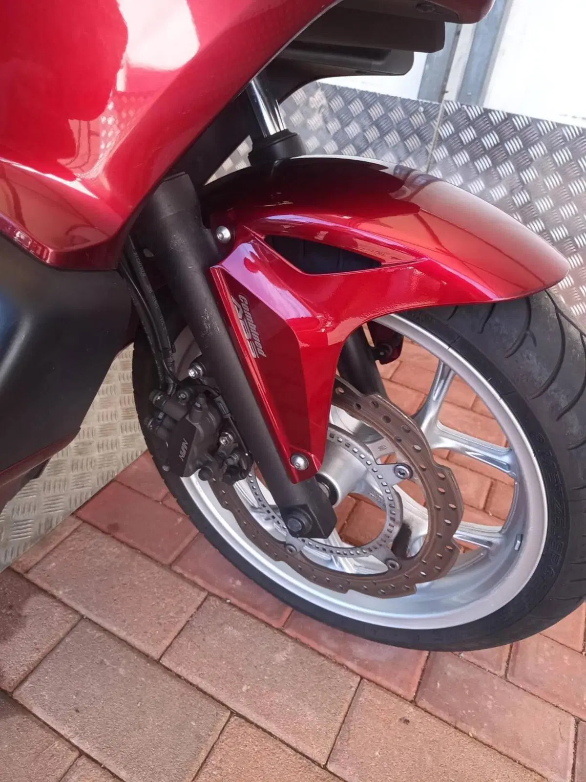 Honda Integra 700 (2011 - 13) (10)