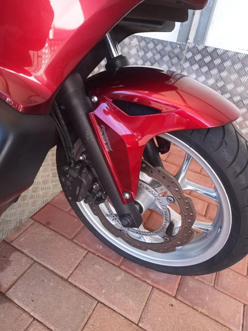 Honda Integra 700 (2011 - 13) (10)