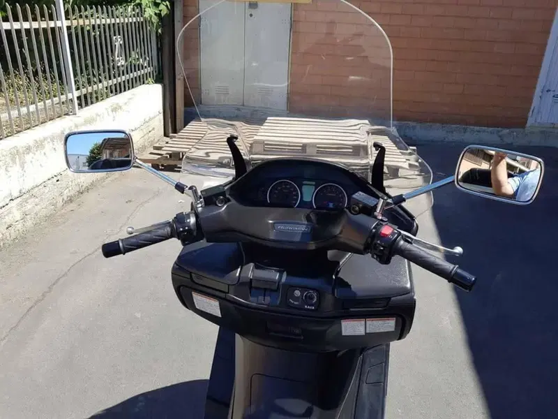 Suzuki Burgman AN 400 R (2003) (4)