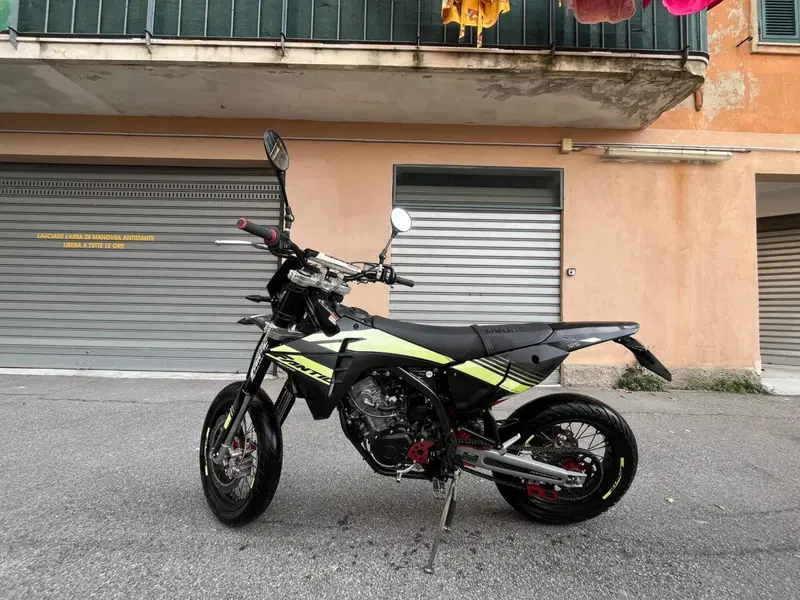 Fantic Motor XMF 125 Motard Performance 4T (2023 - 24)