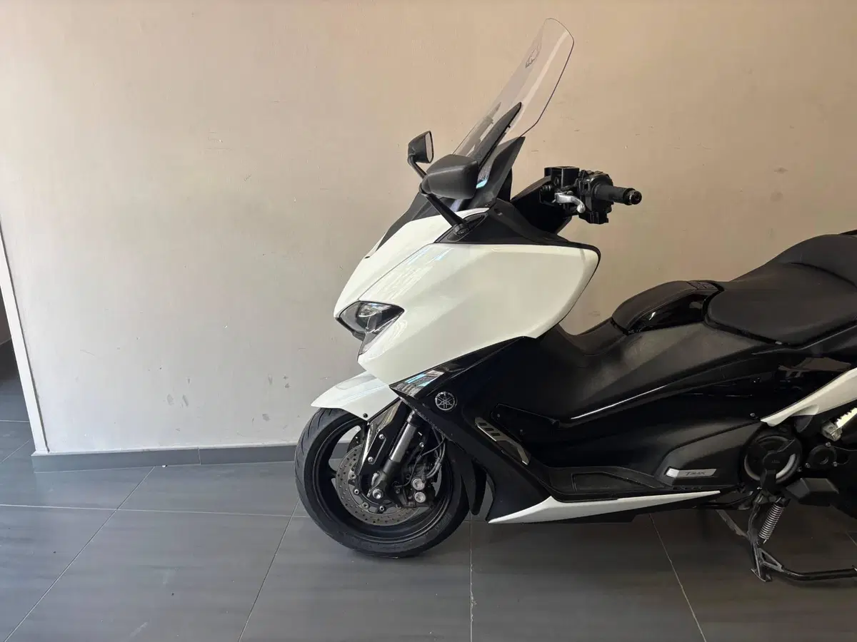 Yamaha T-Max 560 (2020 - 21) (2)