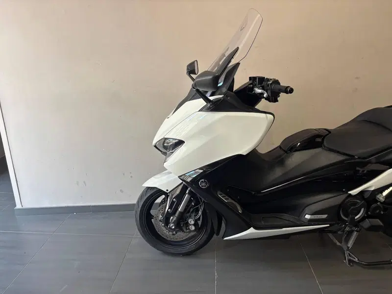 Yamaha T-Max 560 (2020 - 21) (2)