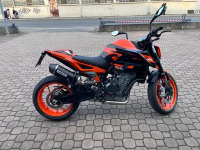 KTM 890 Duke GP (2022 - 23) usata
