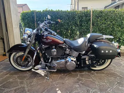 Harley-Davidson 1585 Softail Deluxe (2011) - FLSTN usata