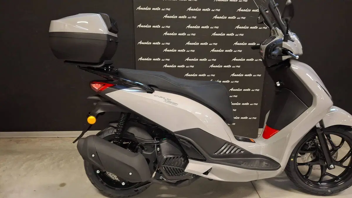 Swm C-Fly 125 (2026) (4)