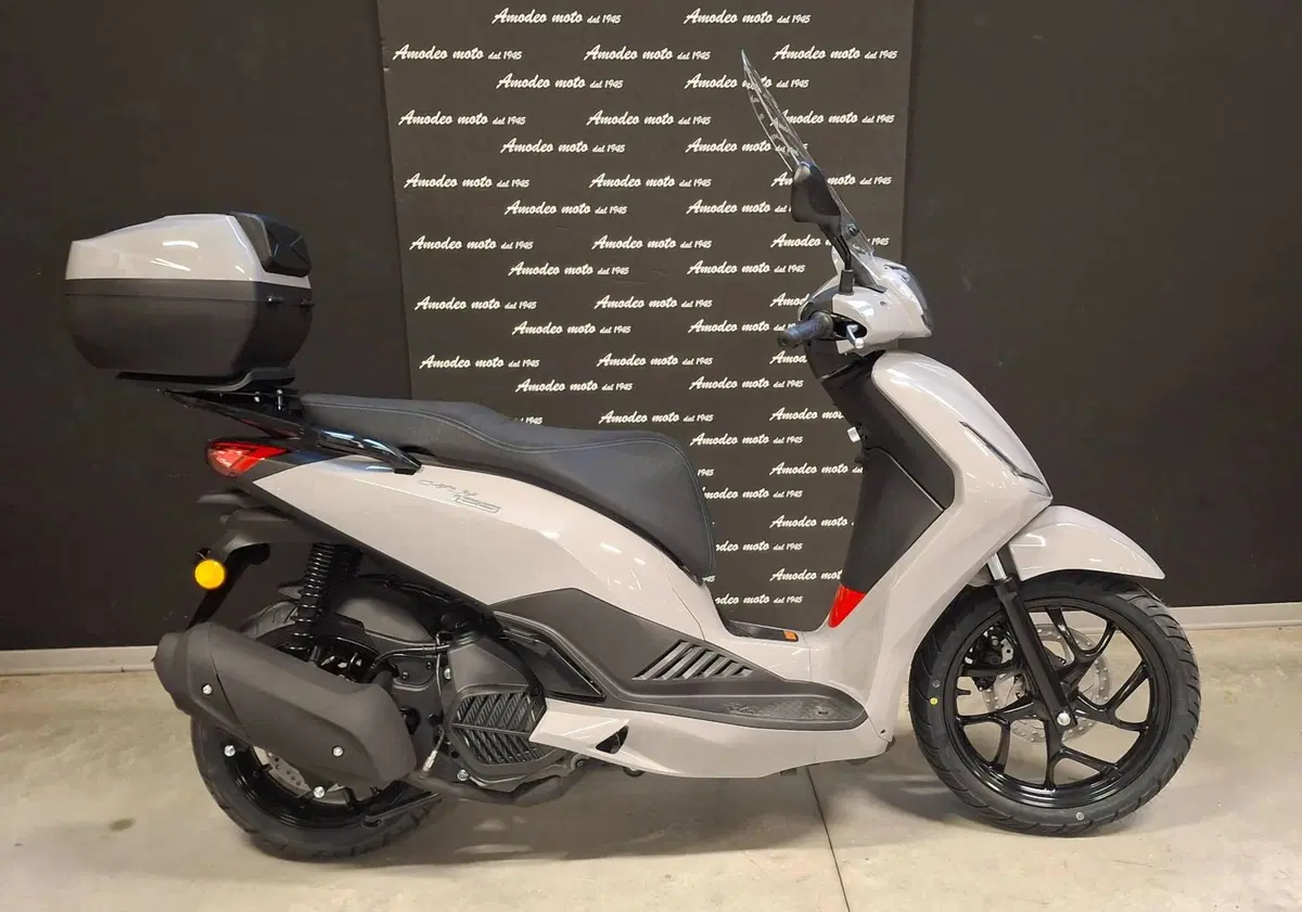 Swm C-Fly 125 (2026) (2)