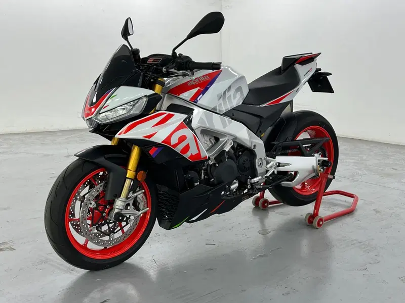 Aprilia Tuono V4 Factory Speed White (2023 - 24) (4)