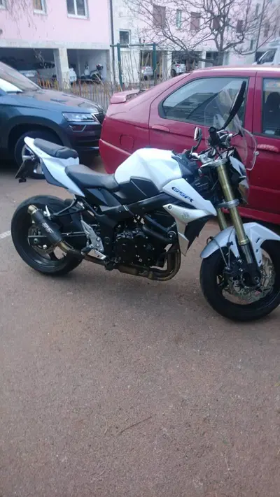 Suzuki GSR 750 (2010 - 15) usata