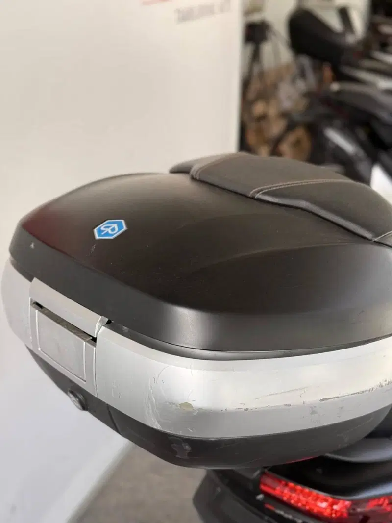 Piaggio Mp3 300 Hpe (2019 - 20) (5)