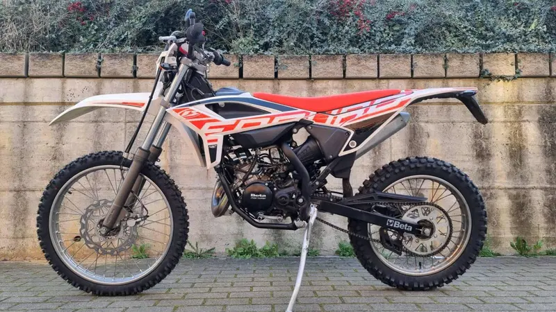 Betamotor RR 50 Enduro Sport (2021 - 26) (2)