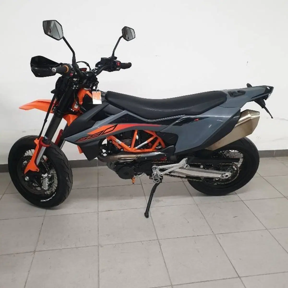 KTM 690 SMC R (2021 - 22)