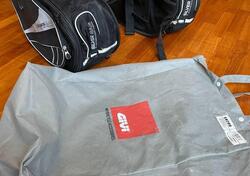 Borse GIVI morbide universali