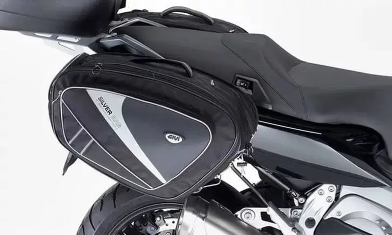 Borse GIVI morbide universali (4)