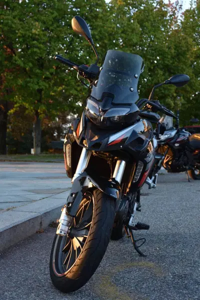 Benelli TRK 251 (2022 - 25) usata