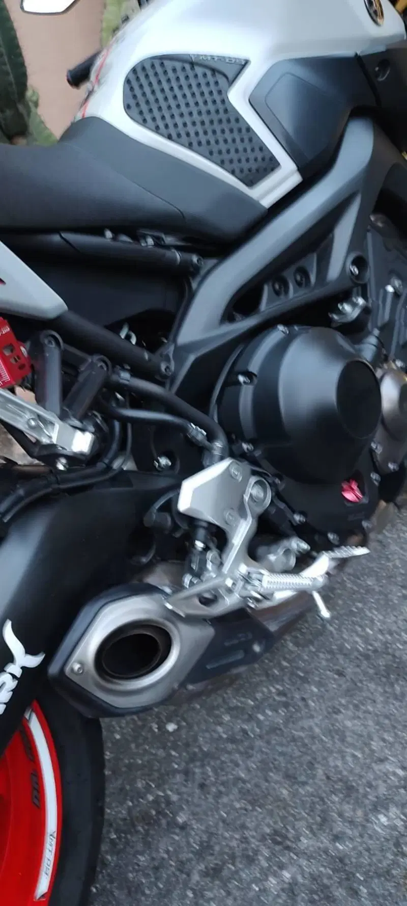 Yamaha MT-09 (2017 - 20) (16)