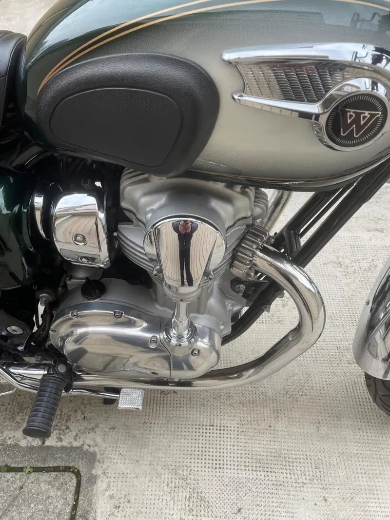 Kawasaki W 800 (2010 - 17) (4)