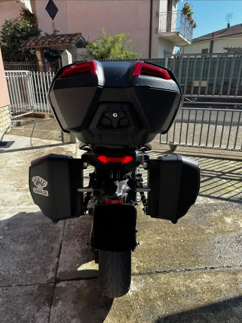 Yamaha Tracer 9 GT (2021 - 24) (3)