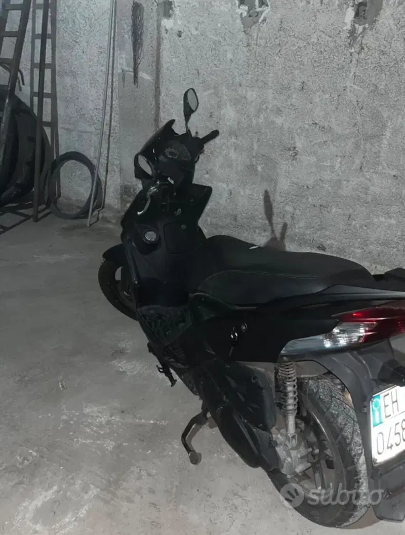 Kymco Agility 125 R16 + (2017 - 20) (3)