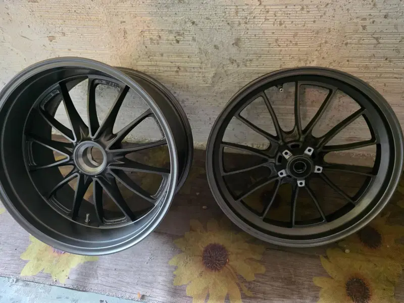 Cerchi ducati xdiavel/diavel (3)