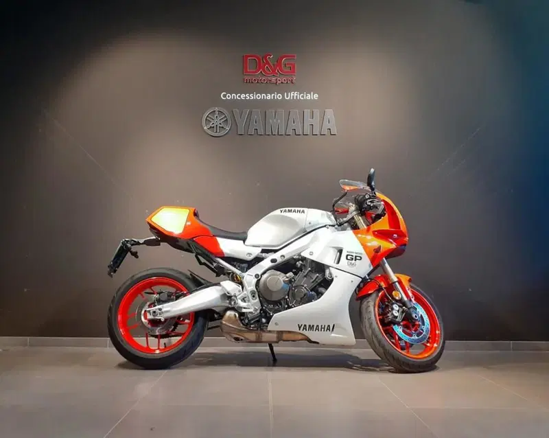 Yamaha XSR 900 (2022 - 24) (2)