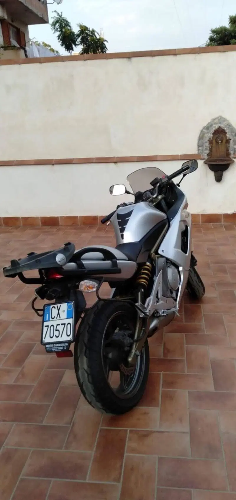 Kawasaki ER-6F (2006 - 08) (2)