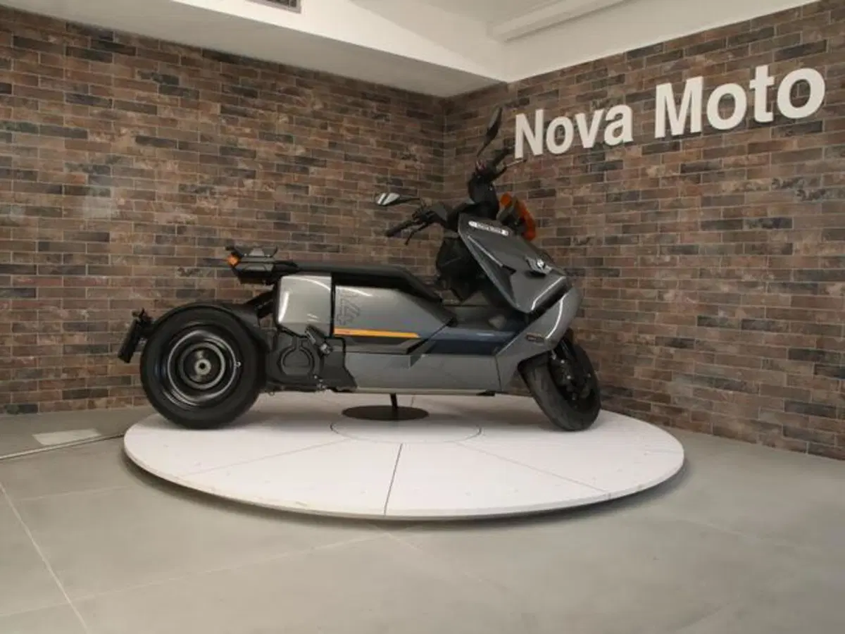 Bmw CE 04 (2021 - 25) (9)