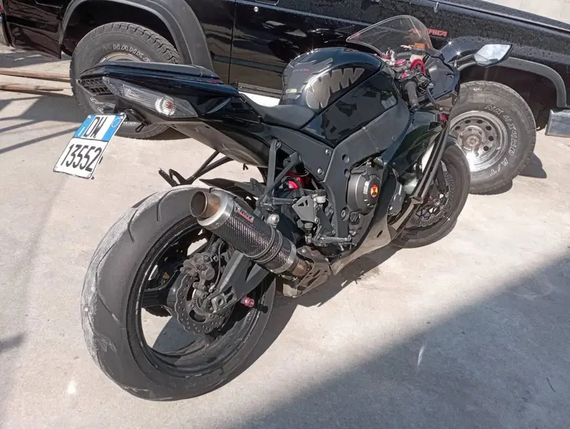 Kawasaki Ninja 1000 ZX-10R (2011 - 15) (2)