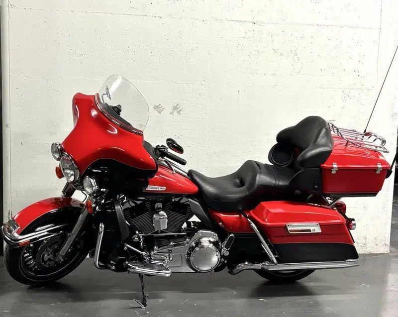 Harley-Davidson 1690 Electra Glide Ultra Limited (2010 - 13) - FLHTK