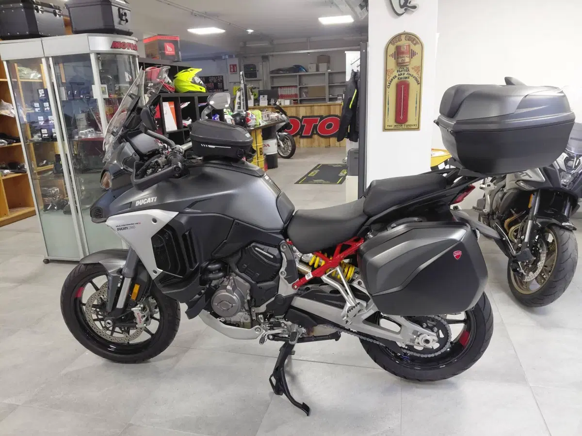 Ducati Multistrada V4 S (2021 - 24) (3)