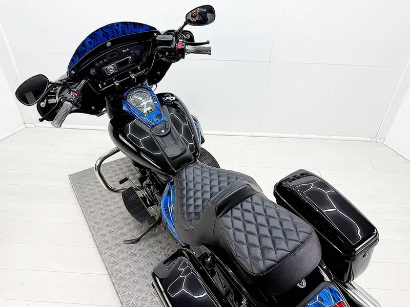 Suzuki Intruder 800 C B (2015 - 17) (18)