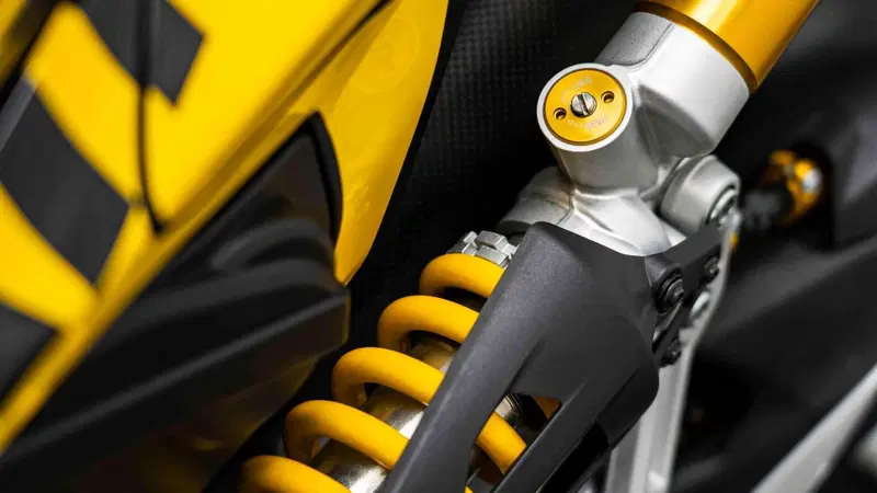 Ducati Streetfighter V2 (2022 - 24) (12)
