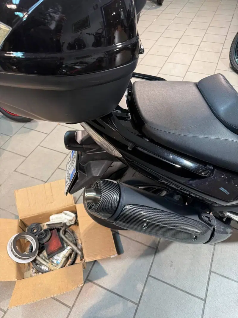 Yamaha T-Max 500 (2008 - 12) (5)