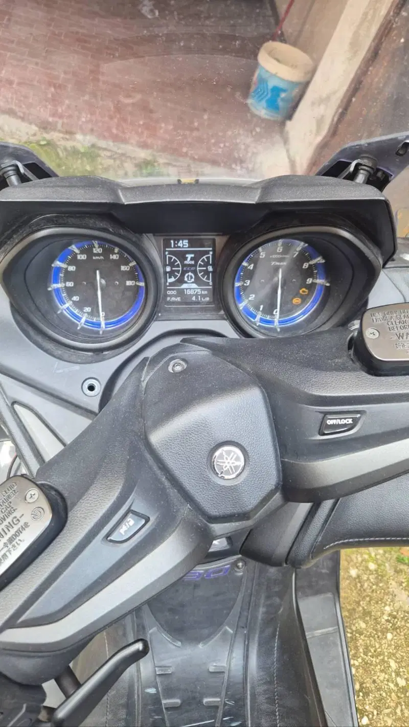 Yamaha T-Max 530 SX (2017 - 19) (5)