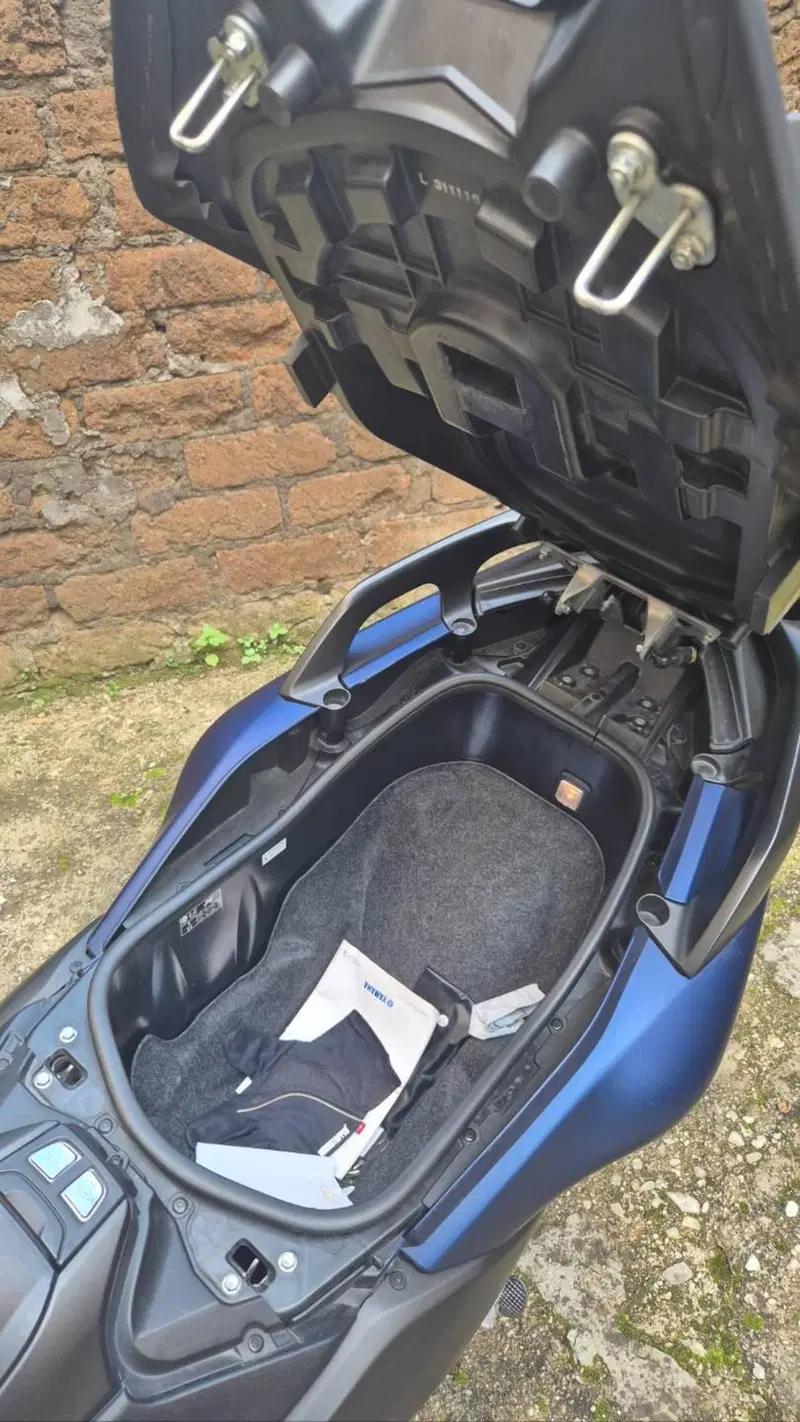 Yamaha T-Max 530 SX (2017 - 19) (10)