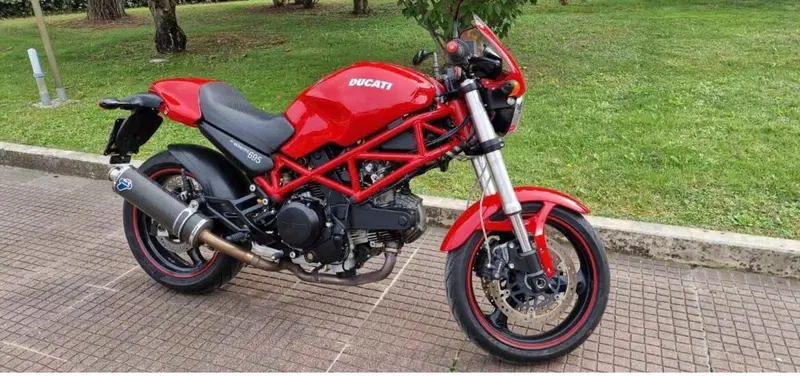Ducati Monster 695 (2006 - 08) (3)