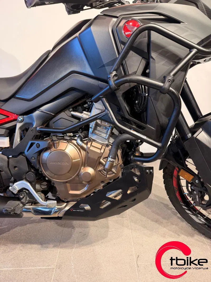 Honda Africa Twin CRF 1100L Urban (2022 - 23) (3)