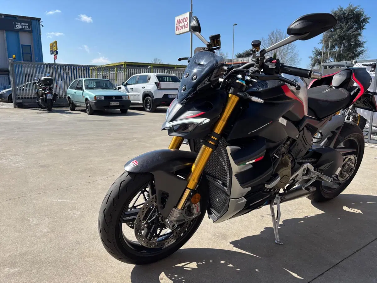 Ducati Streetfighter V4 1100 SP (2022) (8)