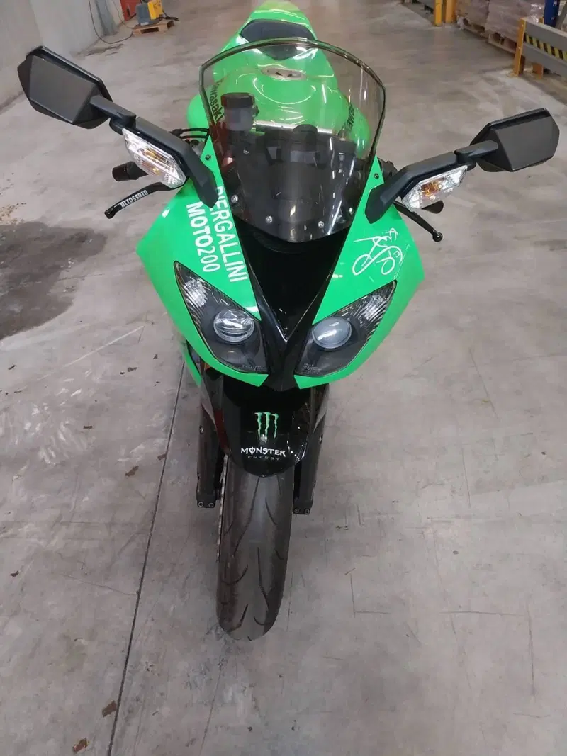 Kawasaki Ninja 1000 ZX-10R (2010 - 11) (4)