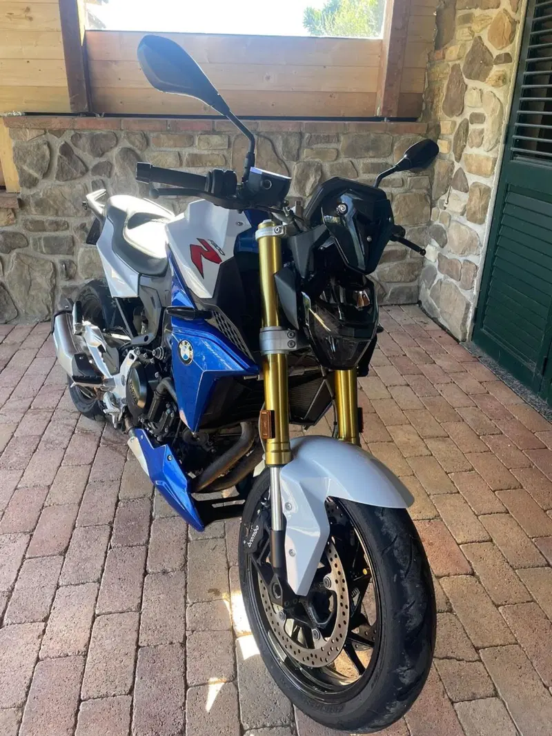 Bmw F 900 R (2021 - 24) (3)