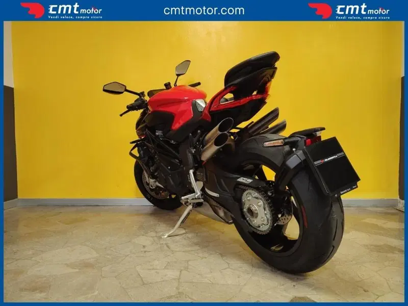 MV Agusta Brutale 1000 RS (2022 - 26) (4)