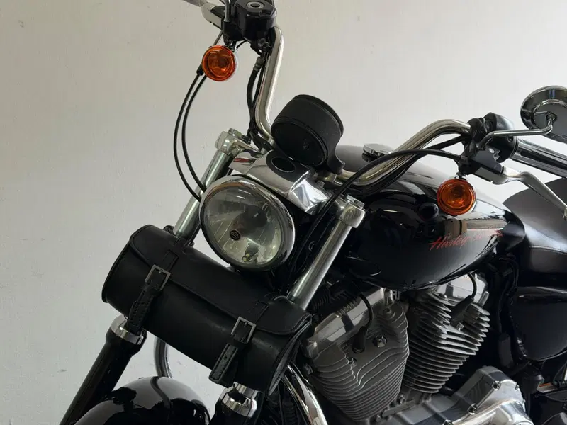 Harley-Davidson 883 (2008 - 09) - XL (9)
