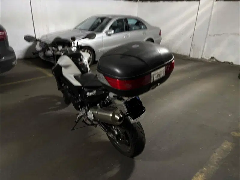 Bmw F 800 R (2009 - 11) (3)