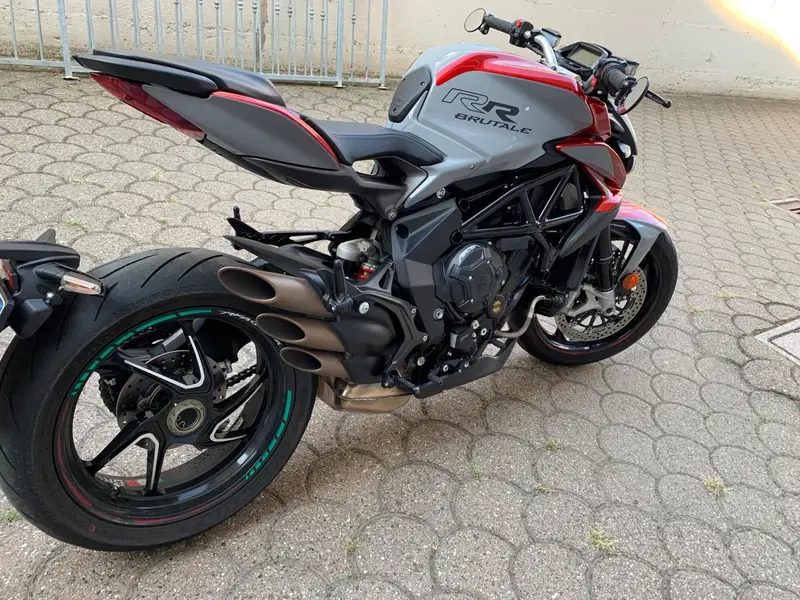 MV Agusta Brutale 800 RR SCS (2020)